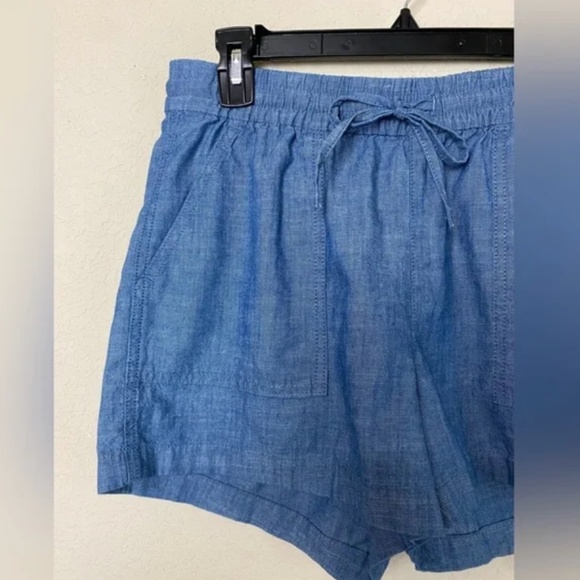 J. Crew Blue Chambray Drawstring Pull Up Shorts (Size Small) - Picture 3 of 12